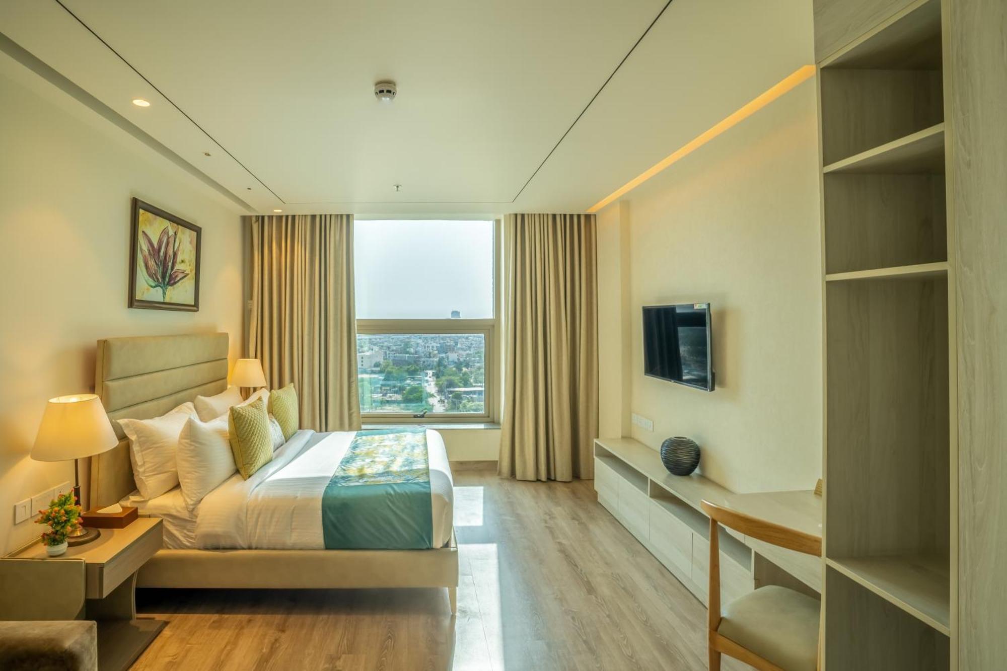 Juesta Residences - Aipl Joy Street, 古尔冈 外观 照片
