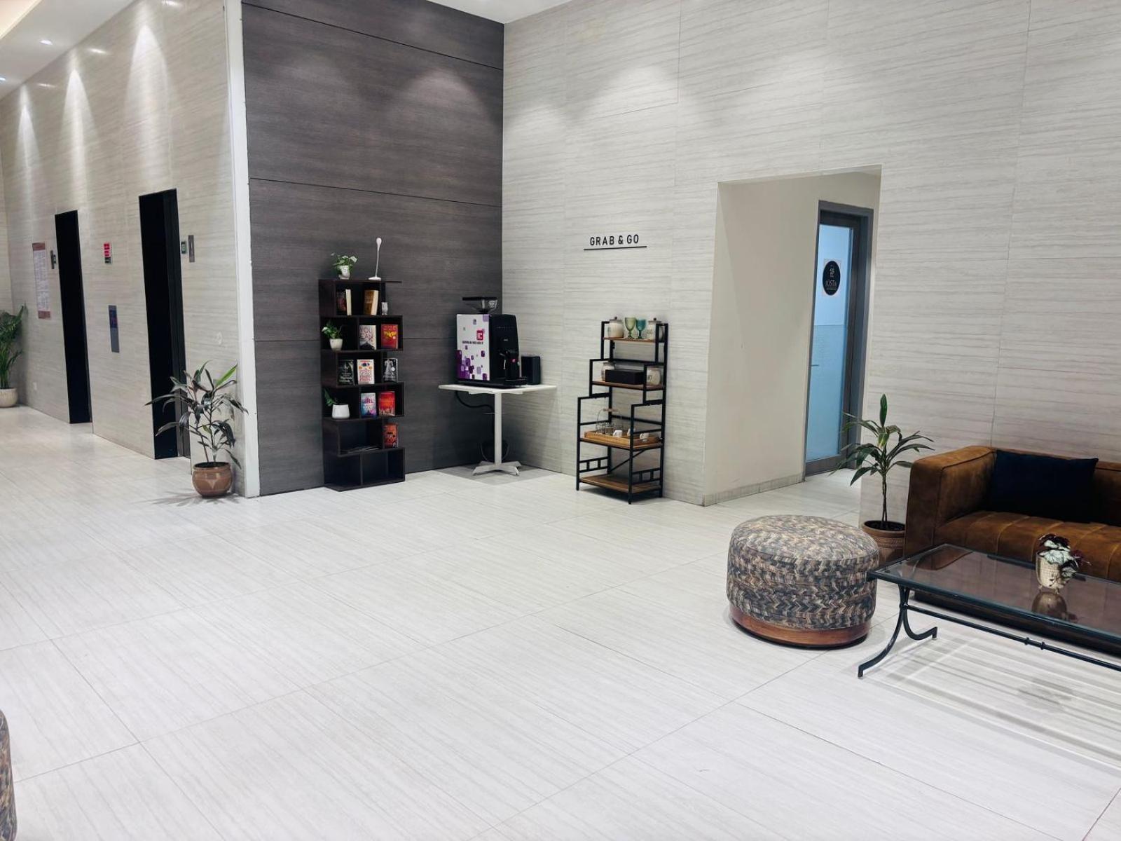 Juesta Residences - Aipl Joy Street, 古尔冈 外观 照片
